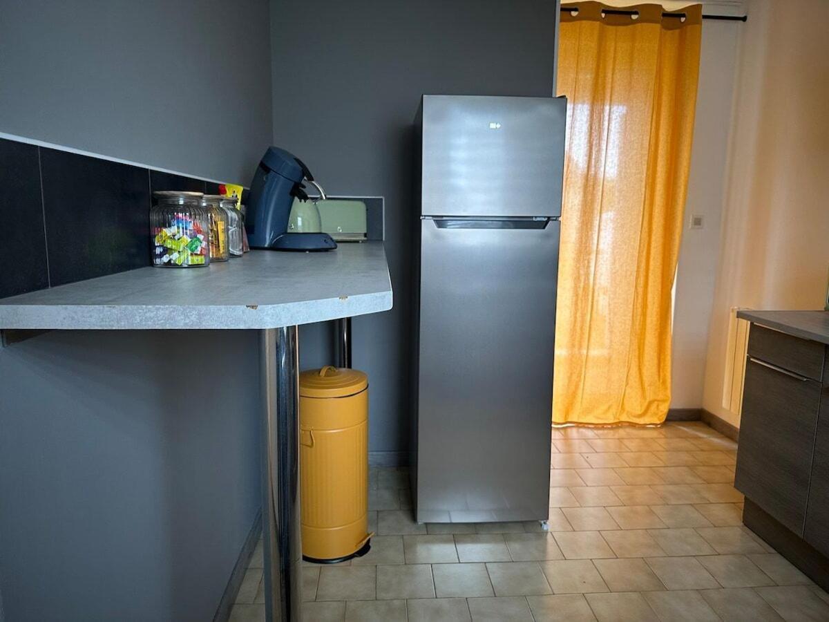 שבלי Maison Seventies Climatisee, Parking Prive מראה חיצוני תמונה